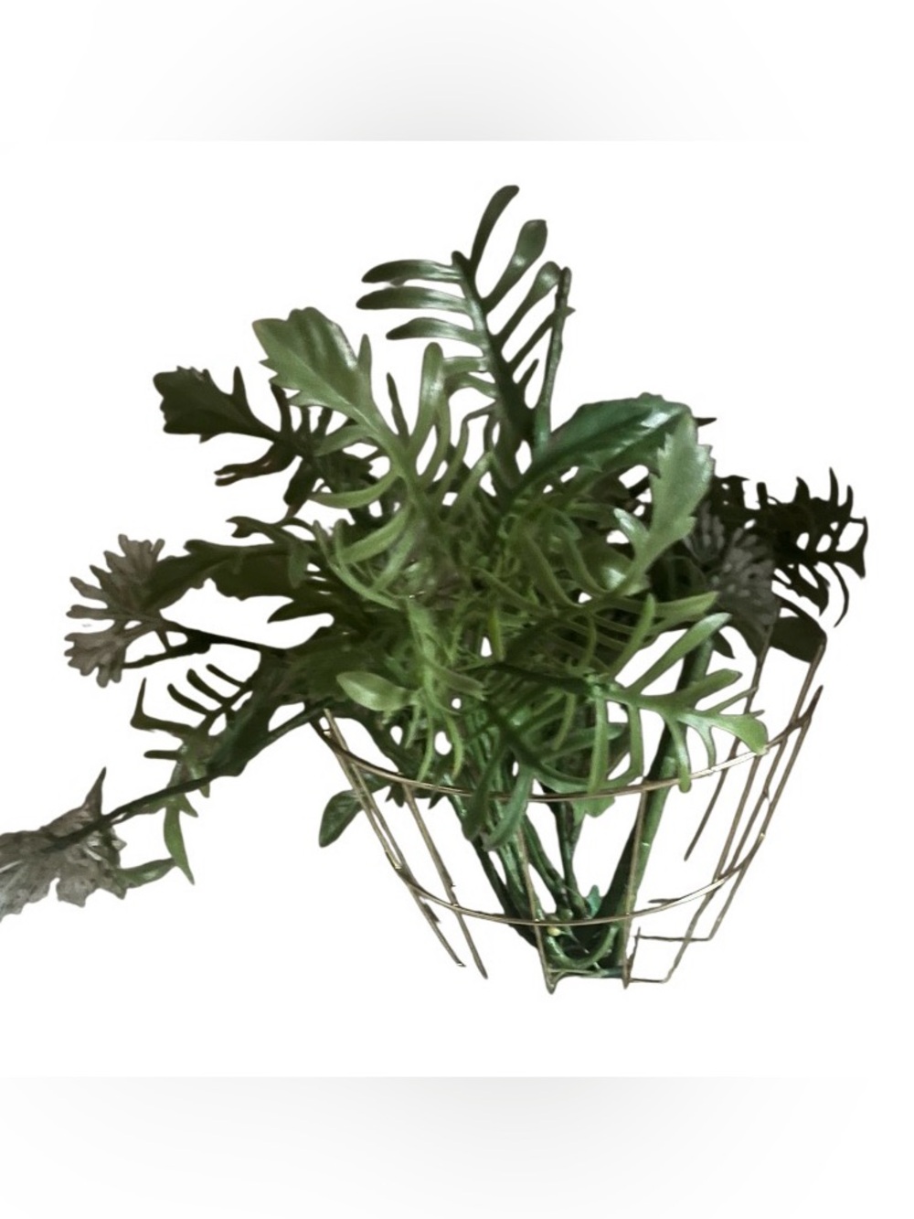 Gold Wire Storage Basket, Metal Gold Storage Basket and Greenery Brand New - Picture 6 of 9